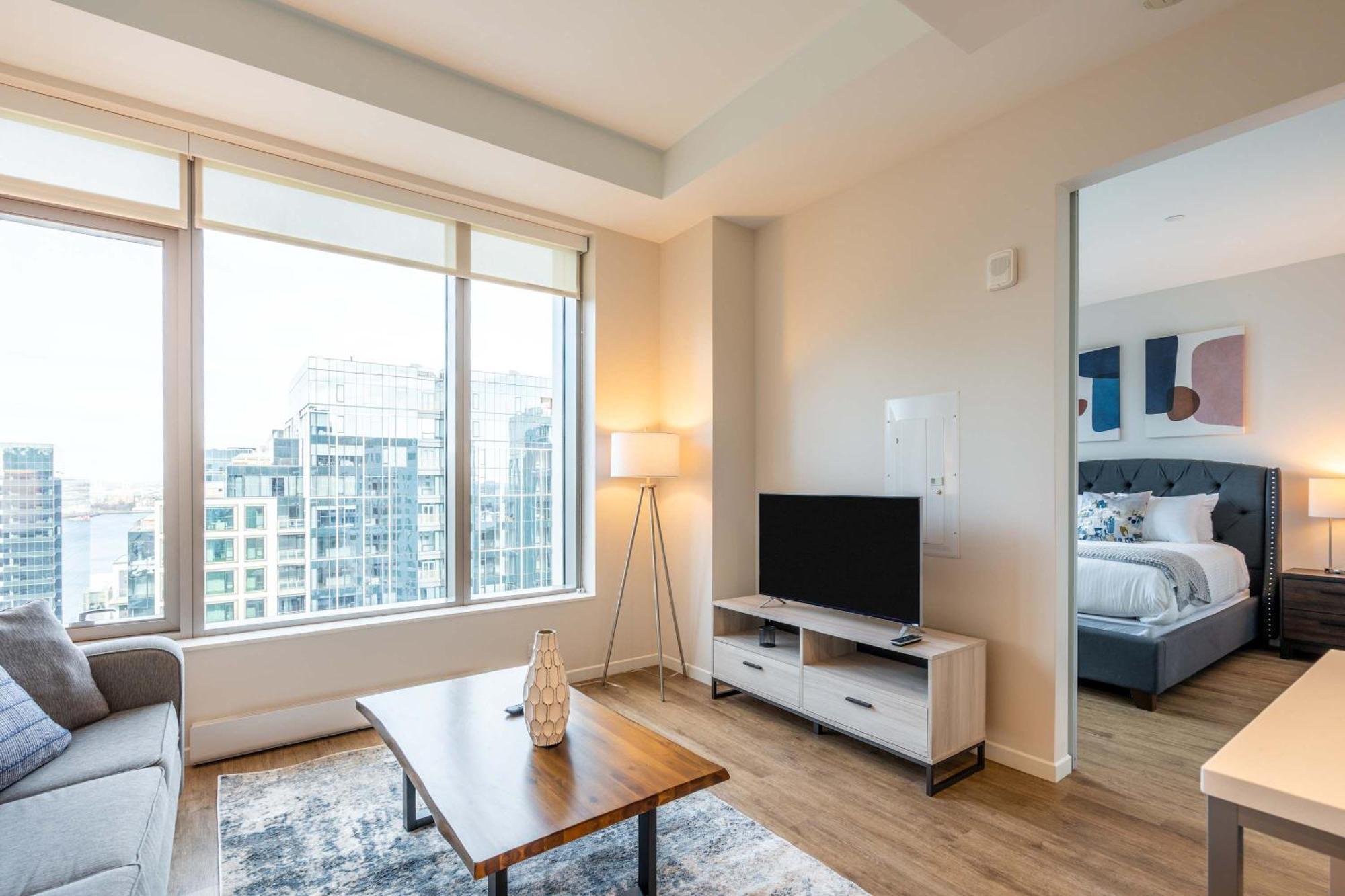 Luxury Apt Heart Of Seaport Бостън Екстериор снимка