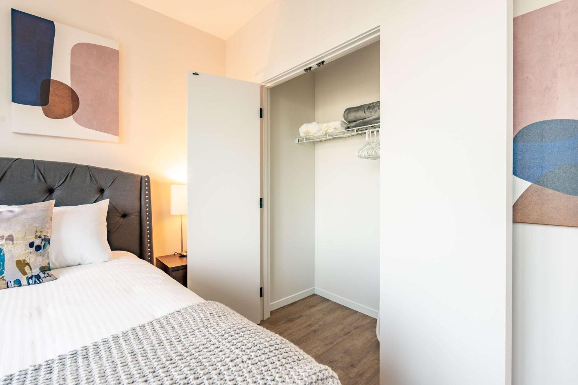 Luxury Apt Heart Of Seaport Бостън Екстериор снимка
